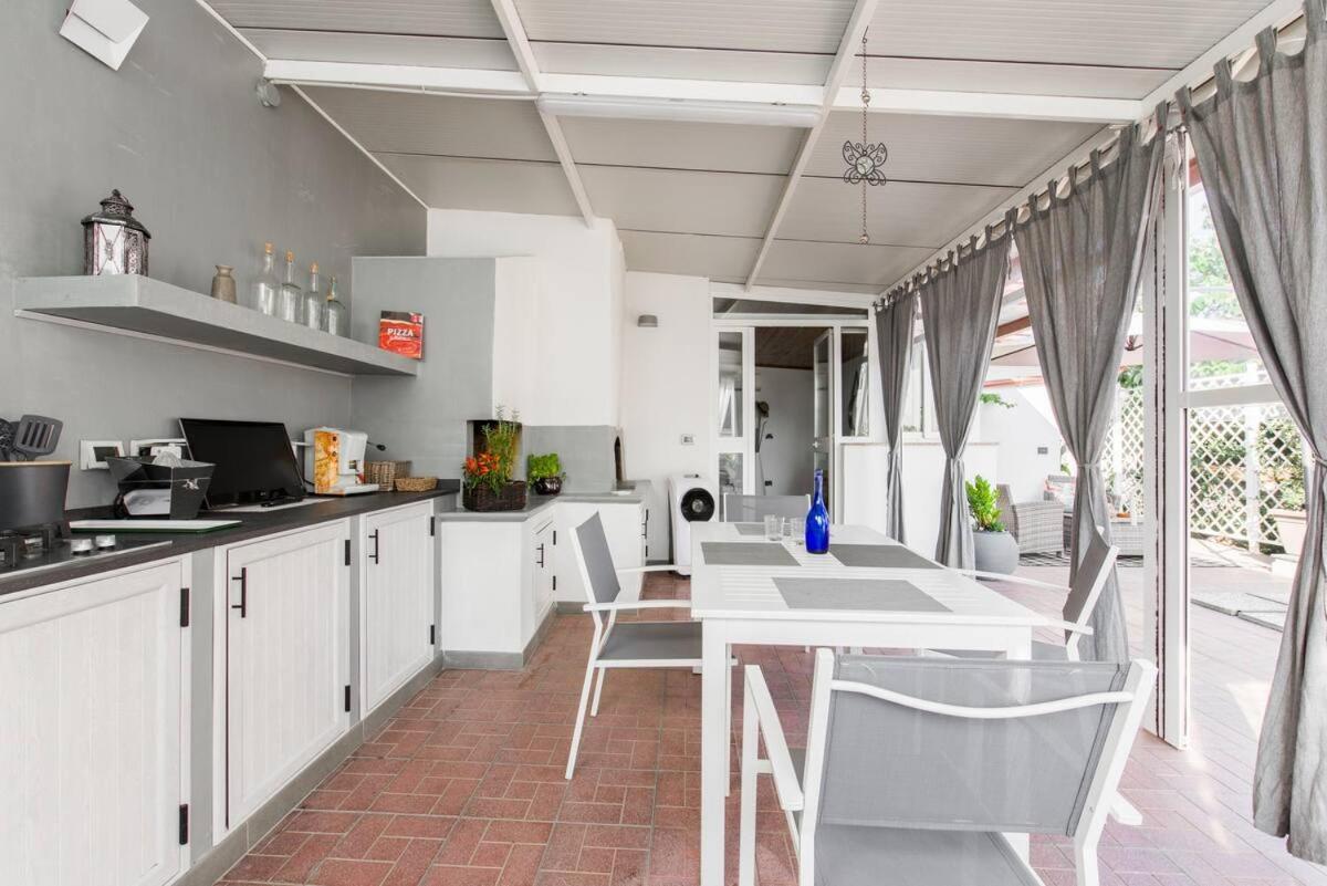 La Casa Del Viaggiatore Milazzo Exterior foto