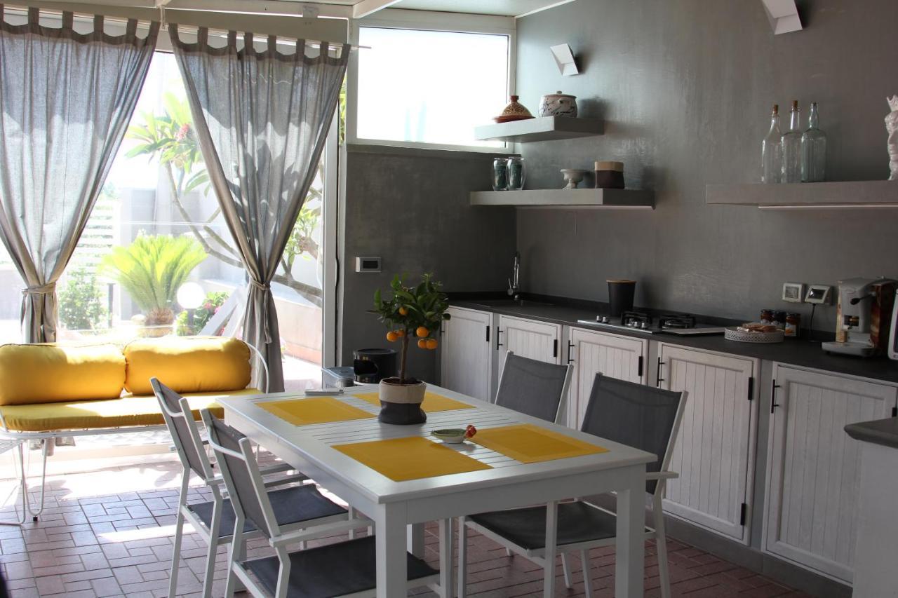 La Casa Del Viaggiatore Milazzo Exterior foto